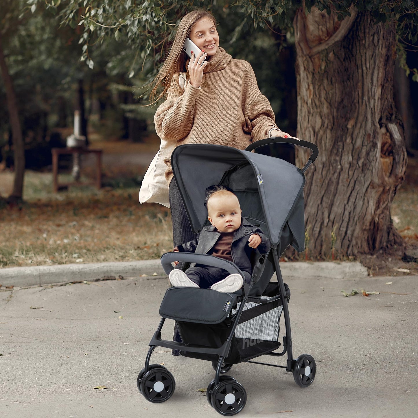 hauck Poussette Compacte Citadine Sport - Ultra Légère Seulement 5,9 kg, Pliable et Inclinable, Jusqu'à 15 kg, Capote Pare-Soleil, Grand Panier 3 kg, Gris