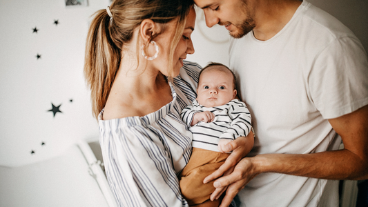 Les phrases que les jeunes parents n’oublient jamais après une naissance